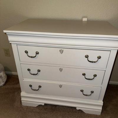 Sale Photo Thumbnail #117