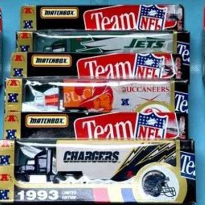 Limited Edition Matchbox Superstar Transporter & NFL Team Collectibles