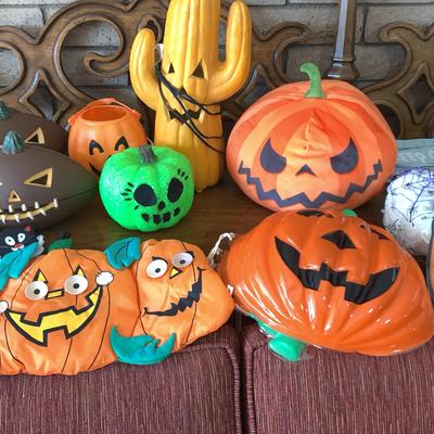 Halloween Decor