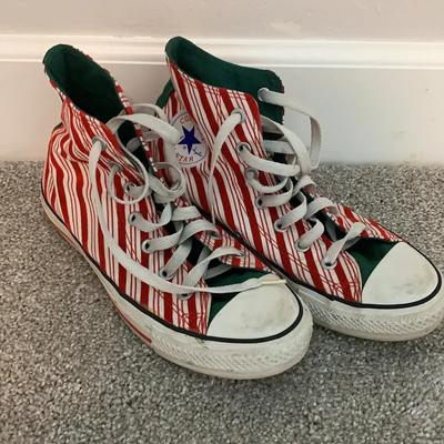 Chuck Taylor Converse Christmas Candy Canes Size 6