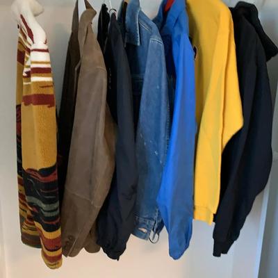 Lot Of 7 Men’s Jackets And Hoodies