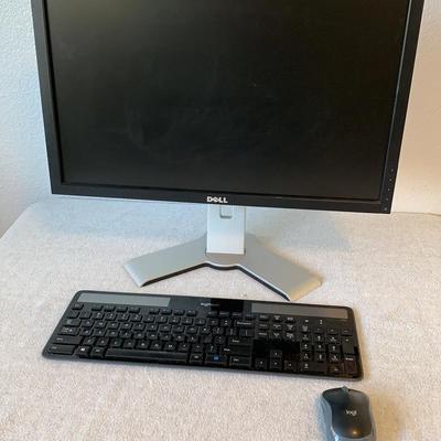 Dell 22” Computer Monitor With Logitech Keyboard And a mouse 