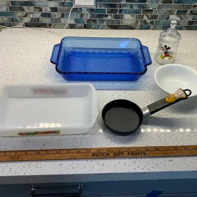 Vintage Bakeware And More