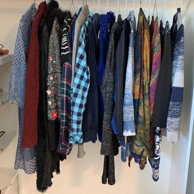 Lot Or 20 Womens Tops Various Sizes 