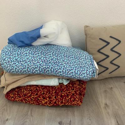 heated Blanket And More 