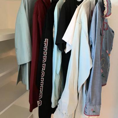 Lot Of 8 Womens Shirts , Hoodies Size Medium 