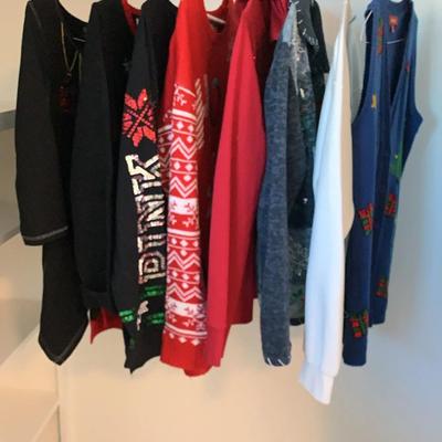 Lot Of 8 Womens Christmas Sweaters Medium And Large