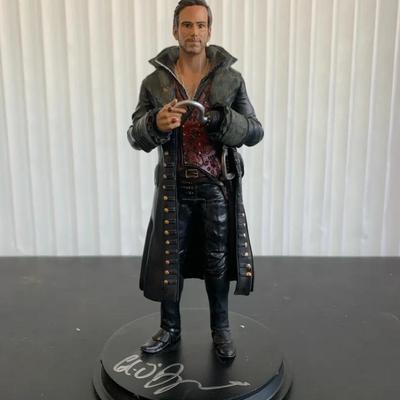 Once Upon A Time Signed Hook Collectible Statue 