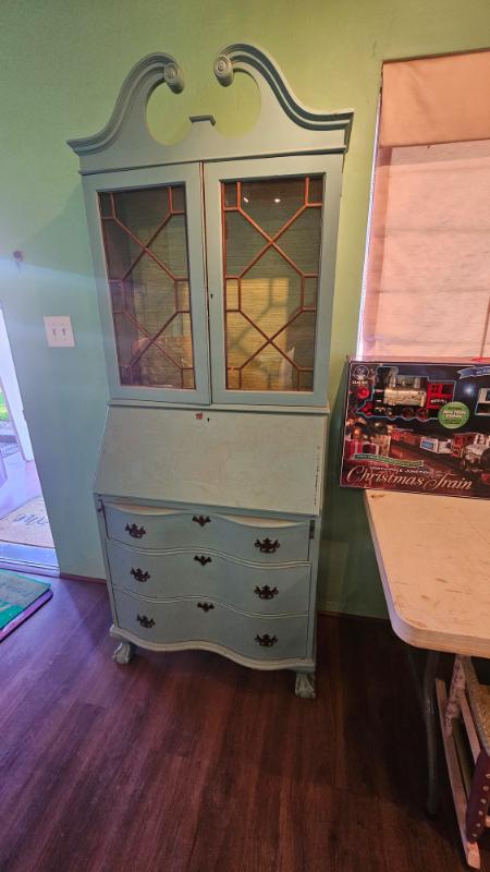 Sale Photo Thumbnail #2