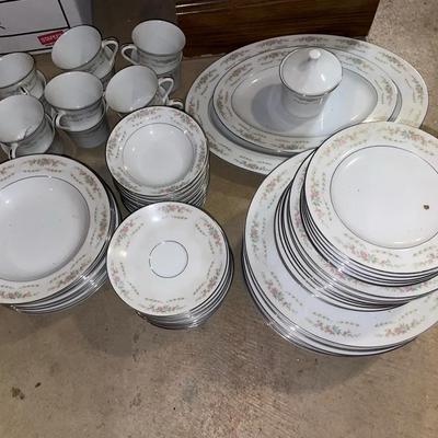 Wyndham Janice Dishes From Japan