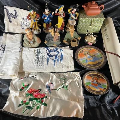 Lot Of Asian Oriental Japanese Decor