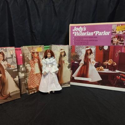 RJ204 - Ideal Jody Dolls and Parlor