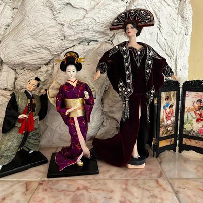 Vintage Asian Dolls