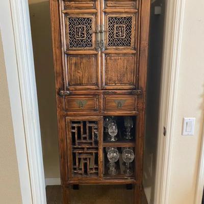 Antique Style Chinese Cabinet With Waterford Crystal 