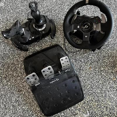 Logitech Driving Force- Foot Pedals, Stick Shift, Steering Wheel 