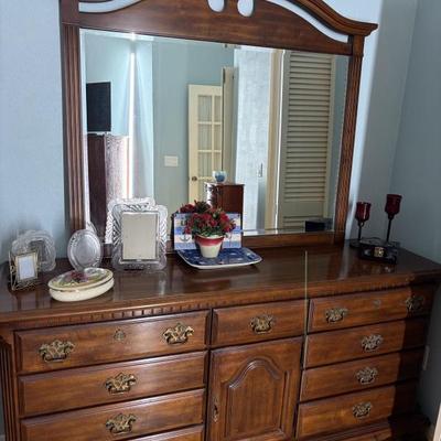 Sale Photo Thumbnail #76