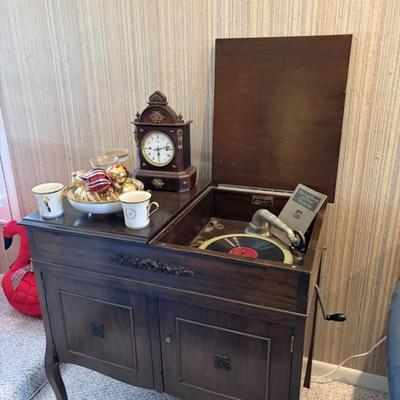 Sale Photo Thumbnail #48