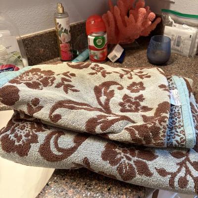 Sale Photo Thumbnail #126