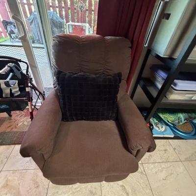 Sale Photo Thumbnail #270