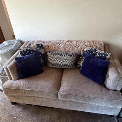 Sale Photo Thumbnail #7