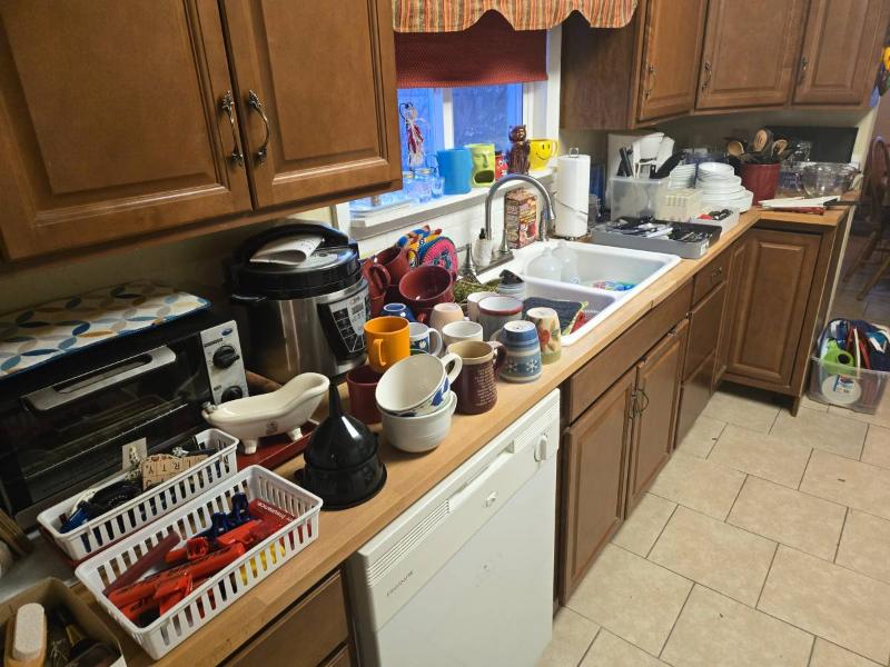 Sale Photo Thumbnail #4