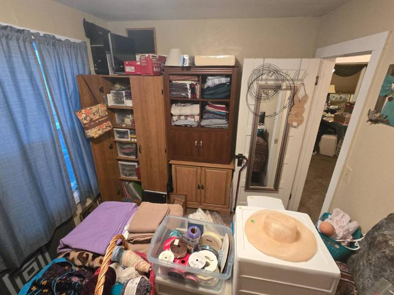 Sale Photo Thumbnail #11