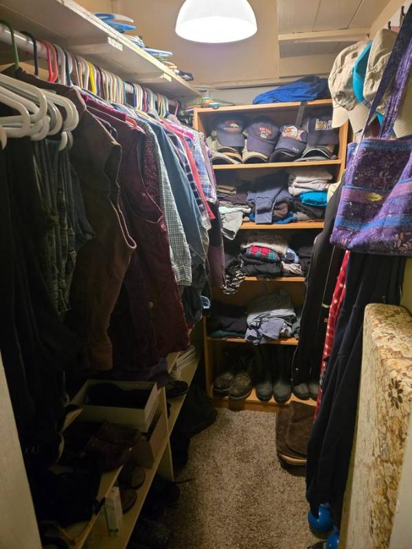 Sale Photo Thumbnail #20