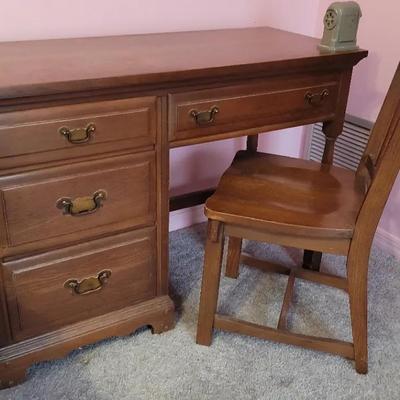 Wood Desk And Chair