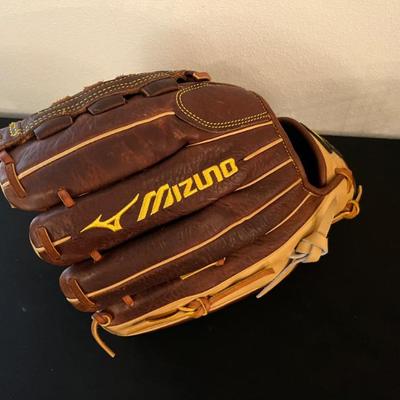 Sale Photo Thumbnail #128