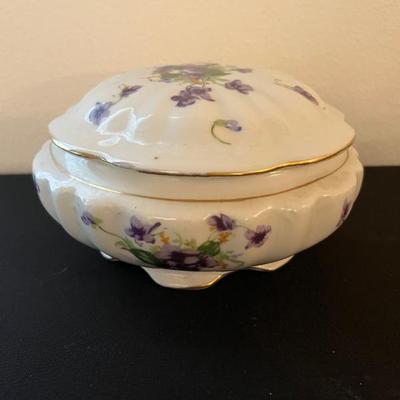 Sale Photo Thumbnail #100