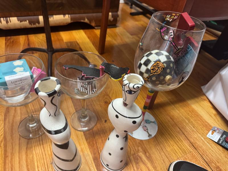 Sale Photo Thumbnail #170