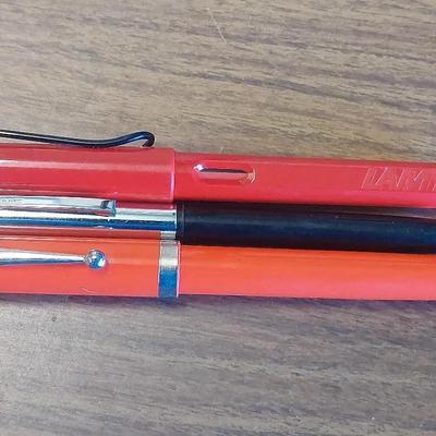 Lamy Safari Fountain Pen.