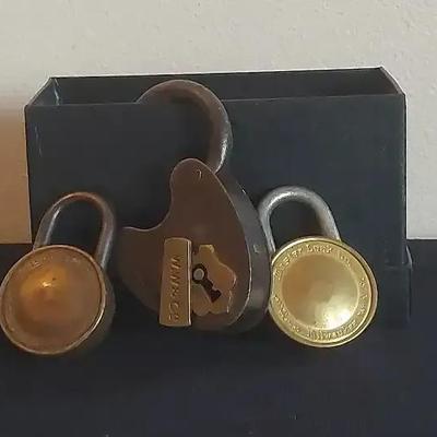 Vintage Padlocks & Skeleton Keys 