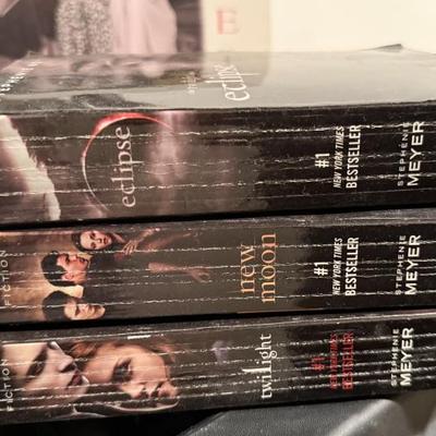 Sale Photo Thumbnail #199