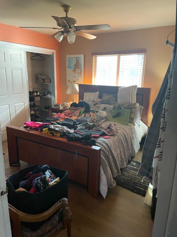 Sale Photo Thumbnail #17