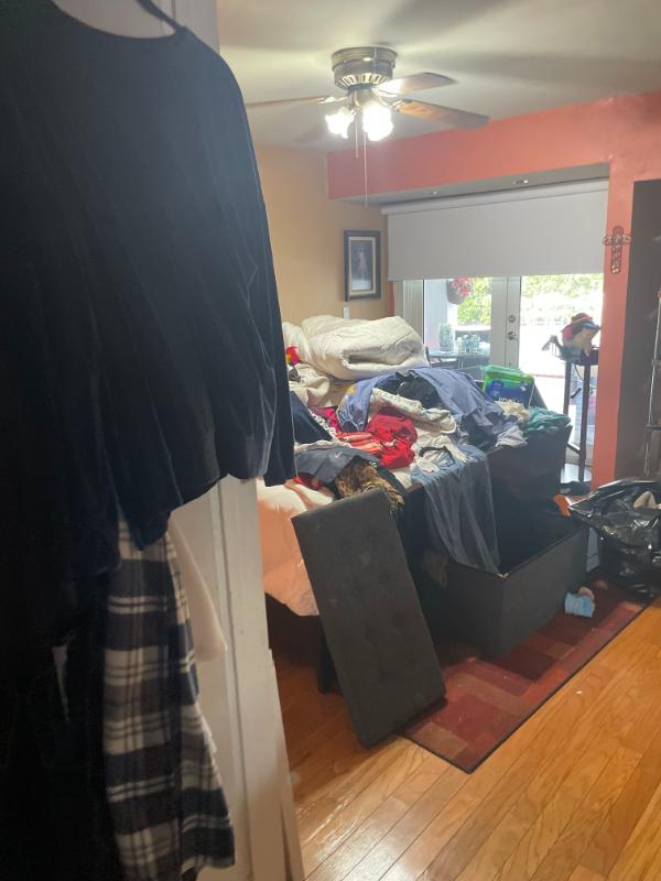 Sale Photo Thumbnail #19