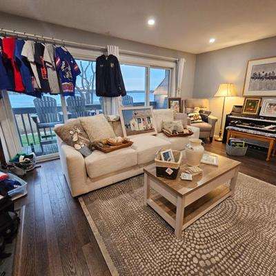 Sale Photo Thumbnail #36