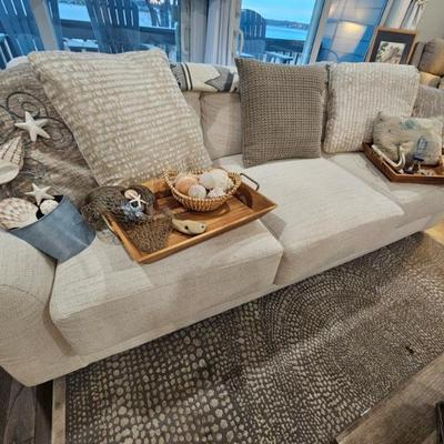 Sale Photo Thumbnail #45