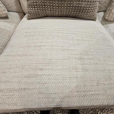 Sale Photo Thumbnail #48