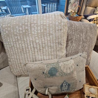 Sale Photo Thumbnail #51