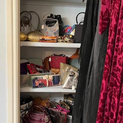 Sale Photo Thumbnail #122