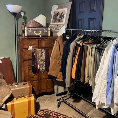 Sale Photo Thumbnail #107