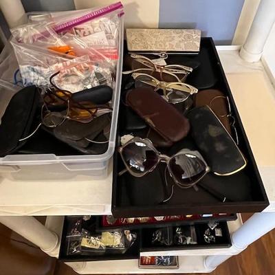 Sale Photo Thumbnail #15