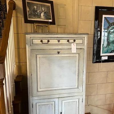 Sale Photo Thumbnail #150