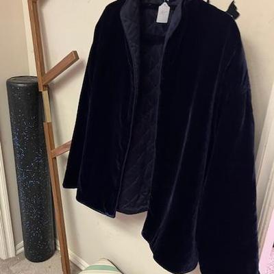 Sale Photo Thumbnail #193