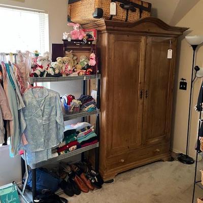 Sale Photo Thumbnail #102