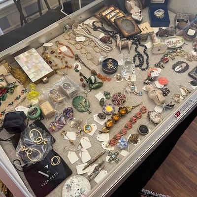 Sale Photo Thumbnail #21