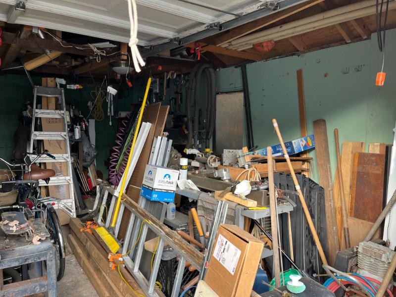 Sale Photo Thumbnail #11