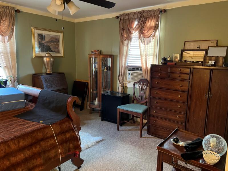 Sale Photo Thumbnail #8