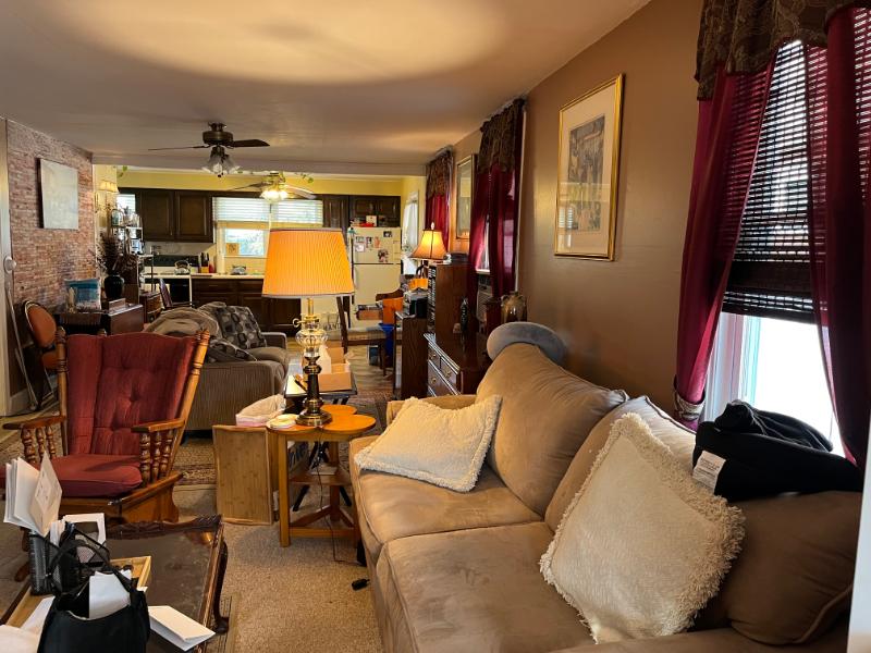 Sale Photo Thumbnail #2